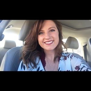 Meet your Posher, Courtney